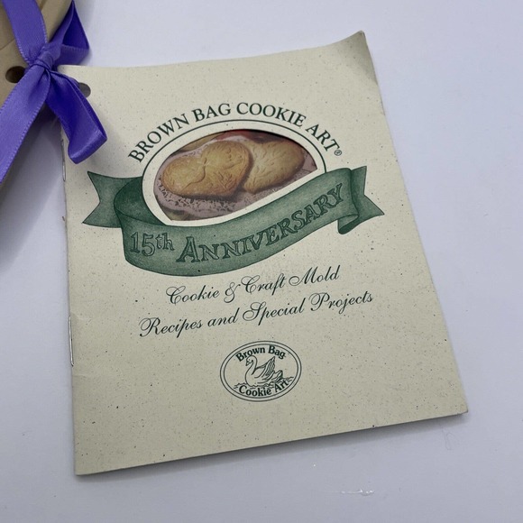 Brown Bag Cookie Art Mold Art Nouveau Heart Hill Design Baking Shortbread Crafts - Picture 7 of 9